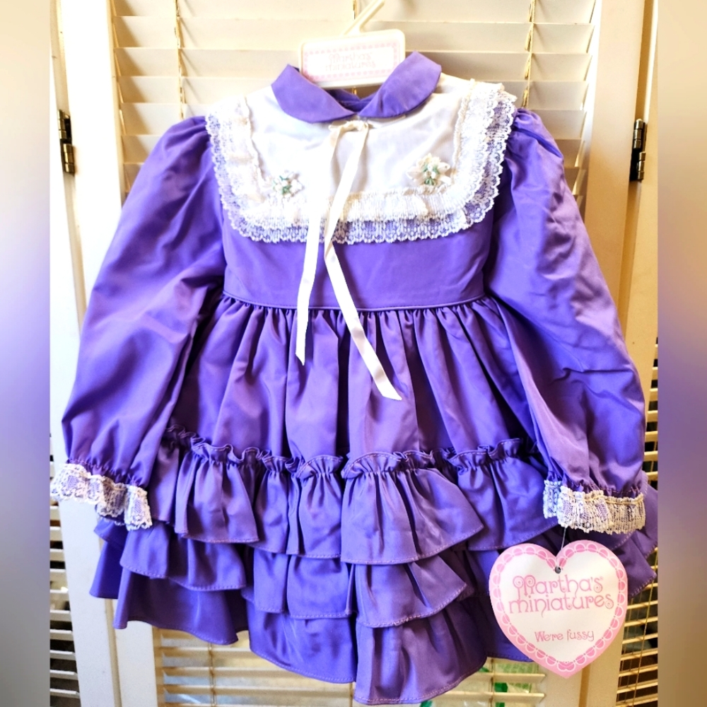 VINTAGE Martha's Miniatures We're Fussy Full Circle purple dress